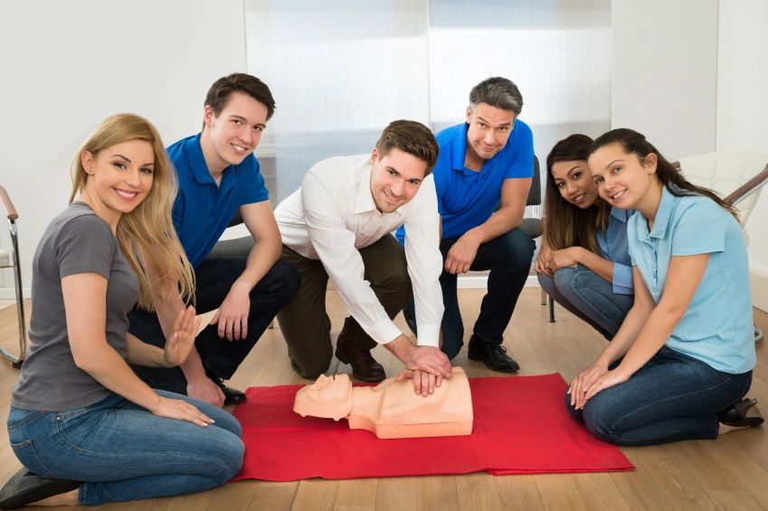 Mobile CPR instructor teaching a certification class near Yatesville, Georgia